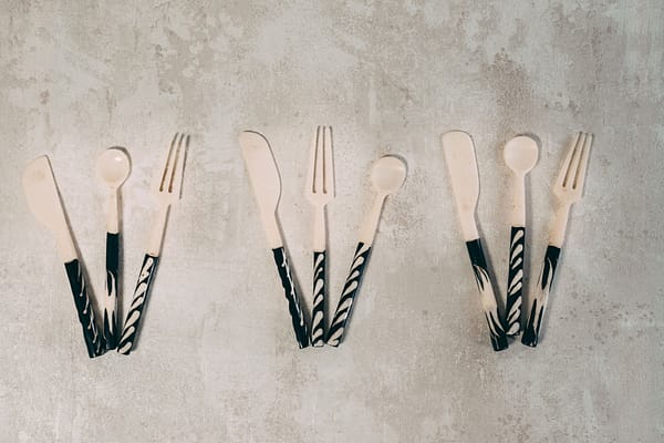 Batik Bone Appetizer Set - Kenya - Image 2