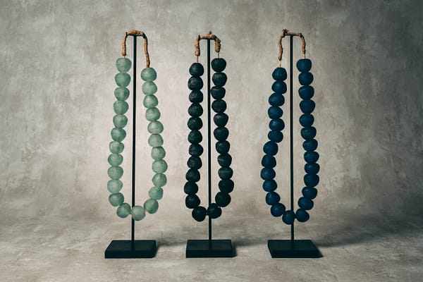 RECYCLED GLASS BEAD NECKLACE - GHANA