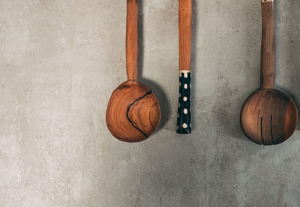 BATIK WOOD SALAD SERVERS - KENYA - Image 2