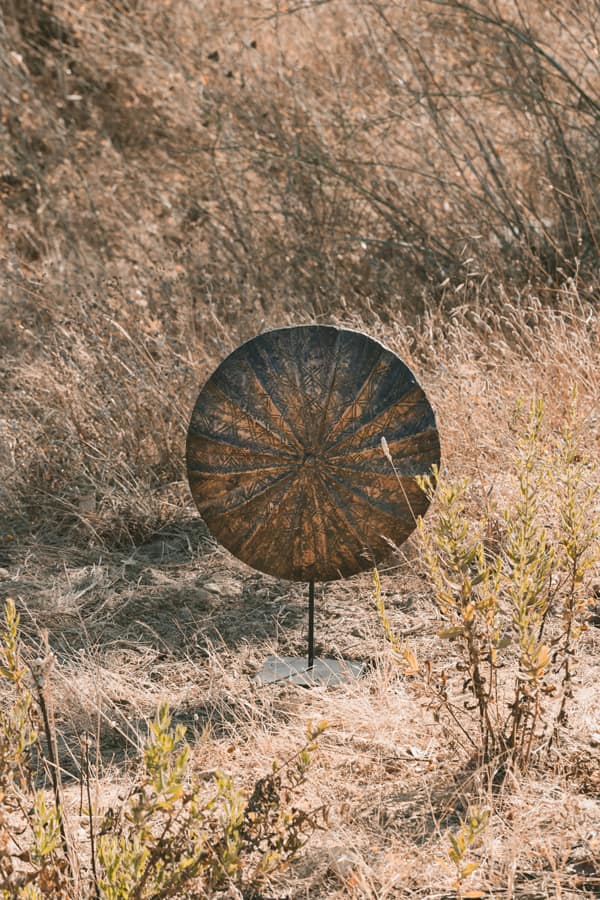 BRONZE CLAD DECORATIVE SHIELD - CAMEROON - Image 2